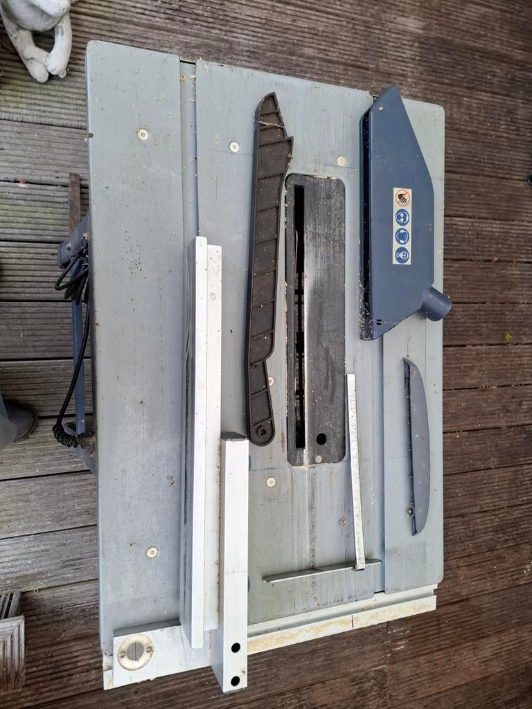 Einhell zaagtafel LET OP, STAAT IN JUBBEGA!!, Ophalen, 1200 watt of meer, Cirkelzaag, 30 tot 70 mm