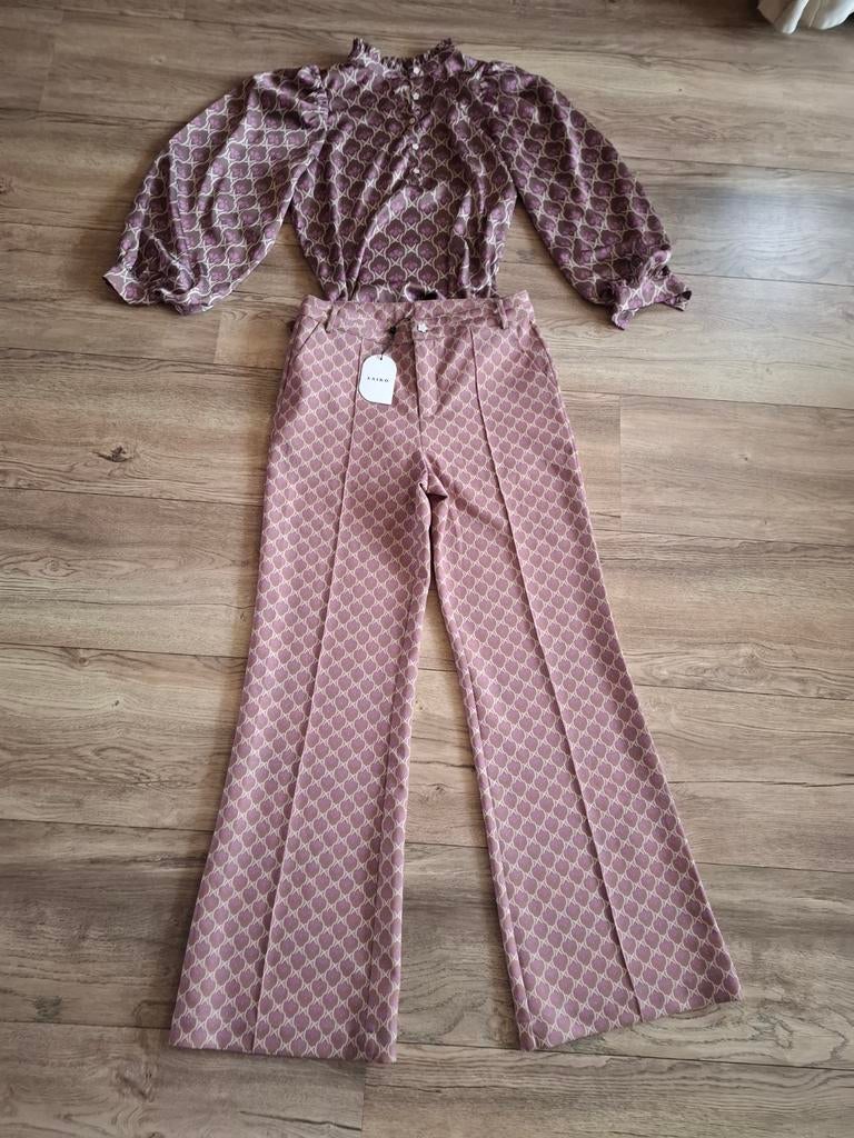 Aaiko pak. 2 delige set. Selected Femme. Msch. Pieces. M/L., Kleding | Dames, Overige Dameskleding, Ophalen of Verzenden, Nieuw