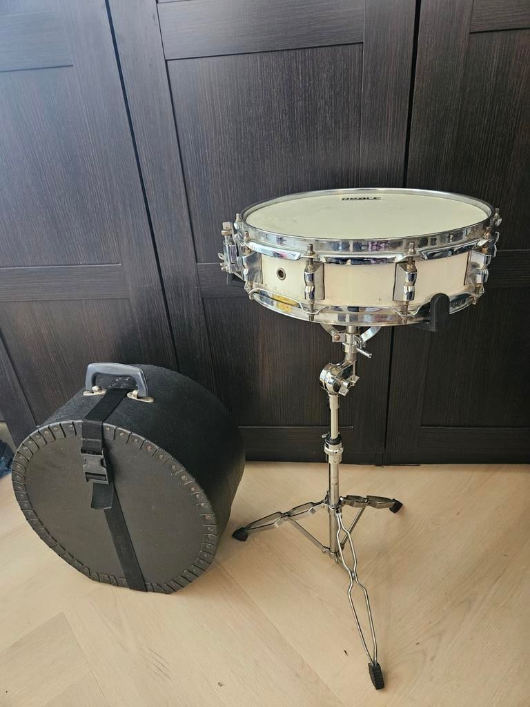 Peace Piccolo Houten Snare met Standaard en Drumkoffer, Ophalen of Verzenden, Gebruikt, Trommel