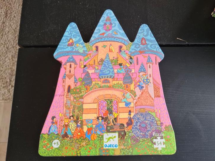 Djeco Sprookjeskasteel Puzzel 54 Stukjes, Kinderen en Baby's, Speelgoed | Kinderpuzzels, Zo goed als nieuw, 6 jaar of ouder, Meer dan 50 stukjes