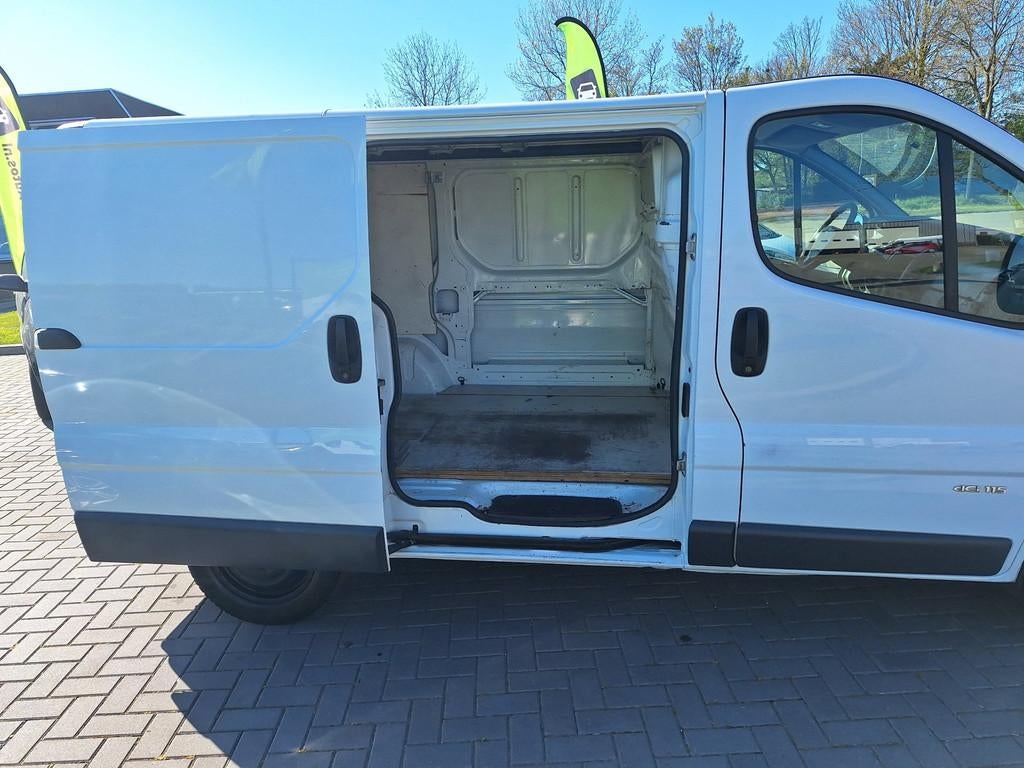 Nissan Primastar 90.27 2.0 dCi 310L / Nette bus / APK maart, Auto's, 4 cilinders, 1650 kg, Origineel Nederlands, Bedrijf
