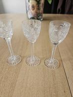 Mooie oude kristallen en gegraveerde glaasjes, Antiek en Kunst, Antiek | Glas en Kristal, Ophalen of Verzenden