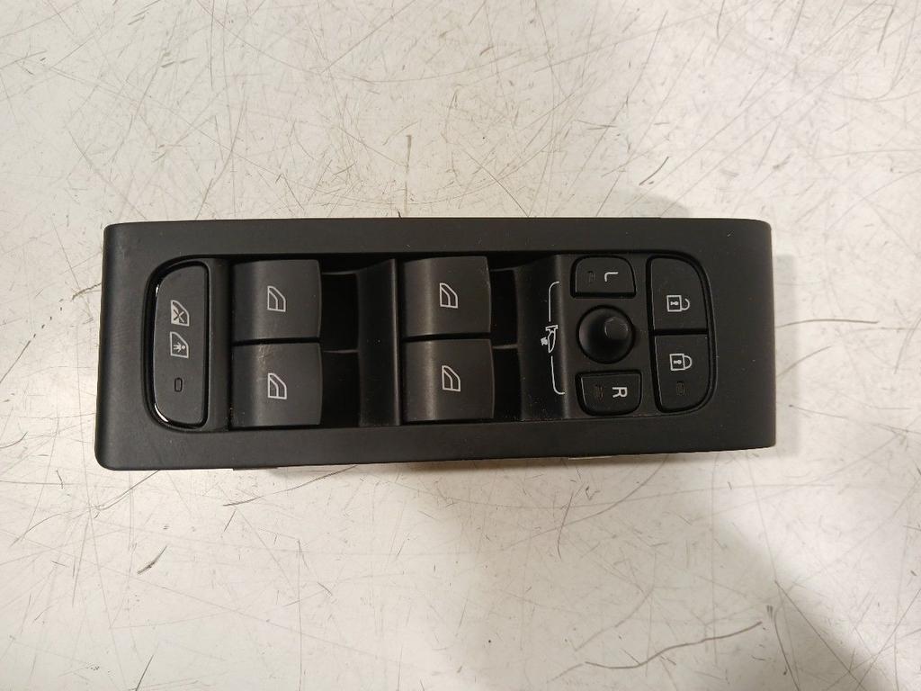 Bedieningspaneel elektrische ramen Volvo XC40, Auto-onderdelen, Onderdelen@venauto.nl, Van der Ven Autorecycling B.V., Gebruikt