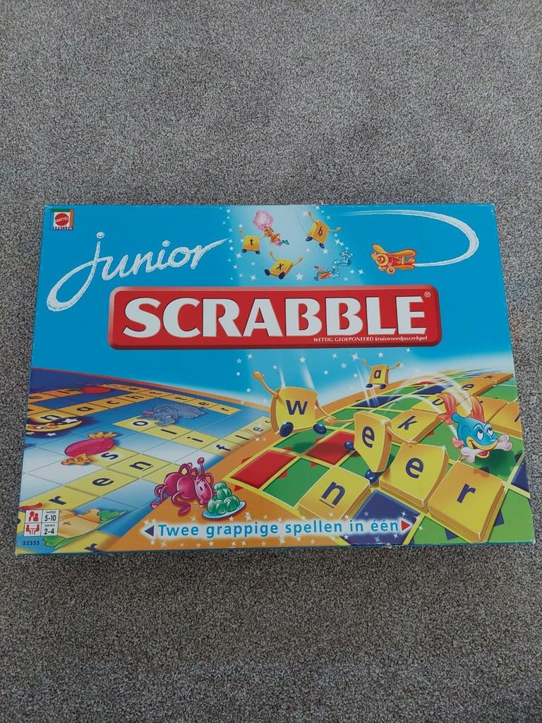 Junior Scrabble Bordspel - Twee Spellen in Eén, Een of twee spelers, Ophalen of Verzenden, Zo goed als nieuw, Mattel