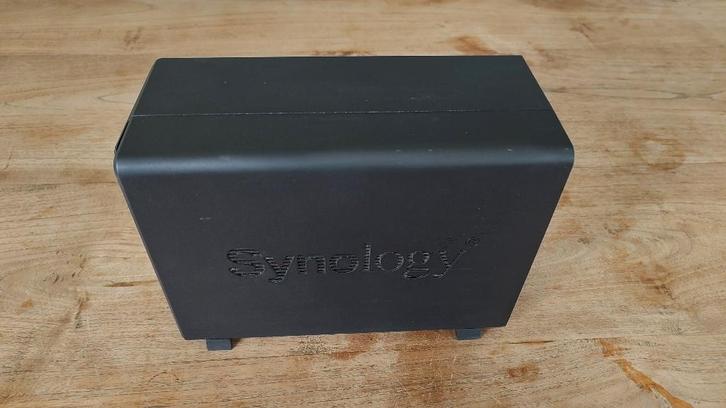 Synology DS 2016 Play, Computers en Software, NAS, Gebruikt, Ophalen of Verzenden
