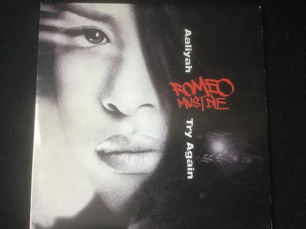 Aaliyah, 2 cd-singles cardsleeves, 2 t/m 5 singles, Ophalen of Verzenden, Zo goed als nieuw, Hiphop en Rap