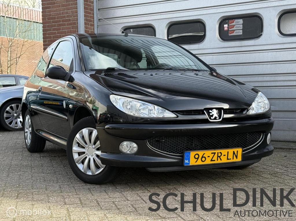 Peugeot 206 1.4 Génération CRUISE CONTROLE|AIRCO, Auto's, Peugeot, Voorwielaandrijving, 31 €/maand, 4 cilinders, Zwart