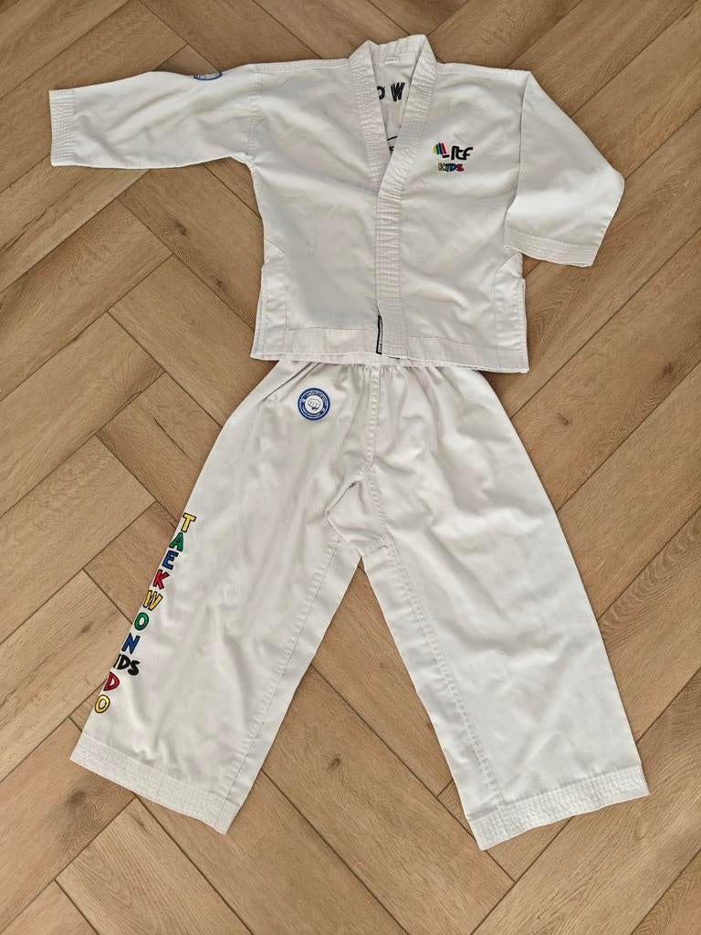 Taekwondo pak maat 130, Maat XS of kleiner, Ophalen, Taekwondo
