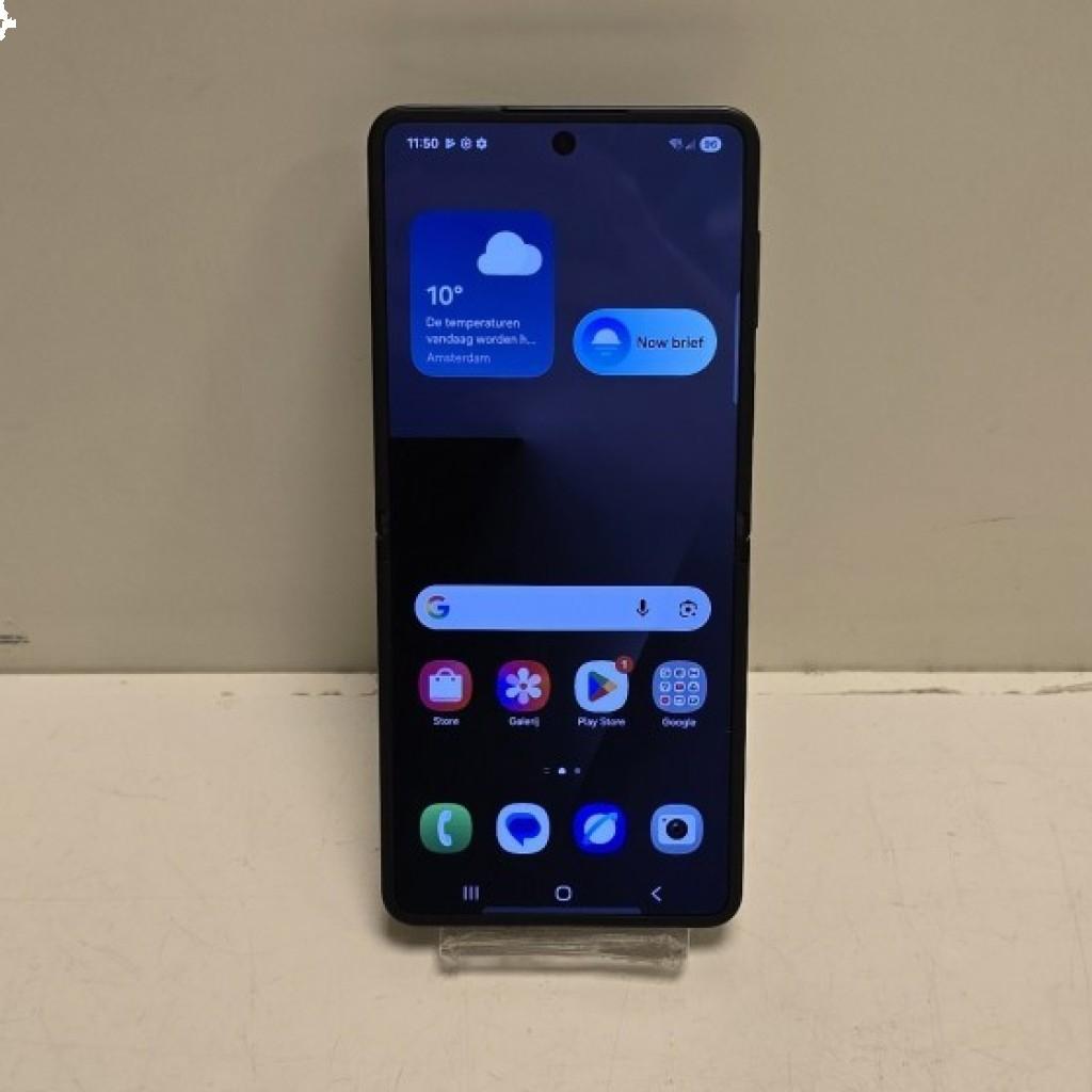 Samsung Galaxy Z Flip7 | 256GB | Zwart | A-Grade (838321), Telecommunicatie, Mobiele telefoons | Samsung