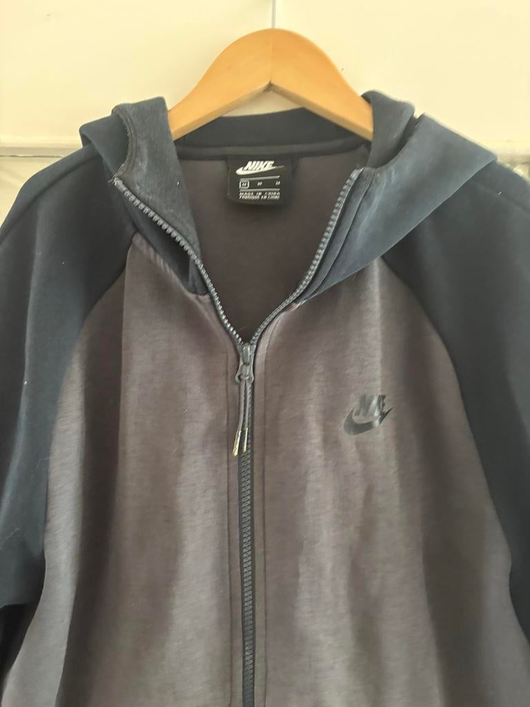 Nike Tech Fleece Hoodie - Maat M, Ophalen of Verzenden, Gedragen, Maat 48/50 (M), Grijs