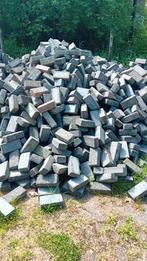 Grote partij gebruikte klinkers voor oprit of terras 300m2, Gebruikt, Klinkers, Ophalen of Verzenden, 10 m² of meer