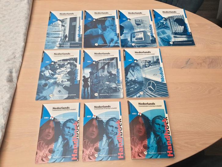 Nederlands MBO Communicatie in beroep en bedrijf boeken, Boeken, Studieboeken en Cursussen, Zo goed als nieuw, MBO, Alpha, Ophalen of Verzenden