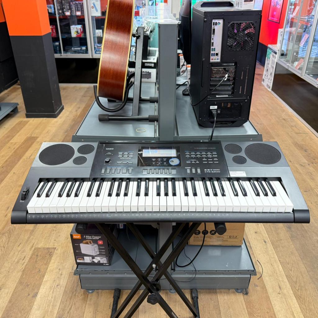 Casio CTK-6200 Keyboard met 61 toetsen