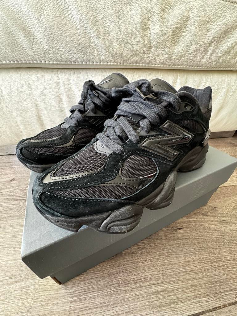 New Balance 9060 Zwart, Kleding | Dames, Schoenen, Ophalen, Zwart, Sneakers of Gympen, Zo goed als nieuw