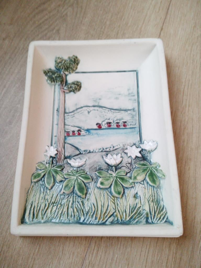 Zweedse Vintage Jie Gantofta handgedecoreerde 3D wandtegel, Ophalen