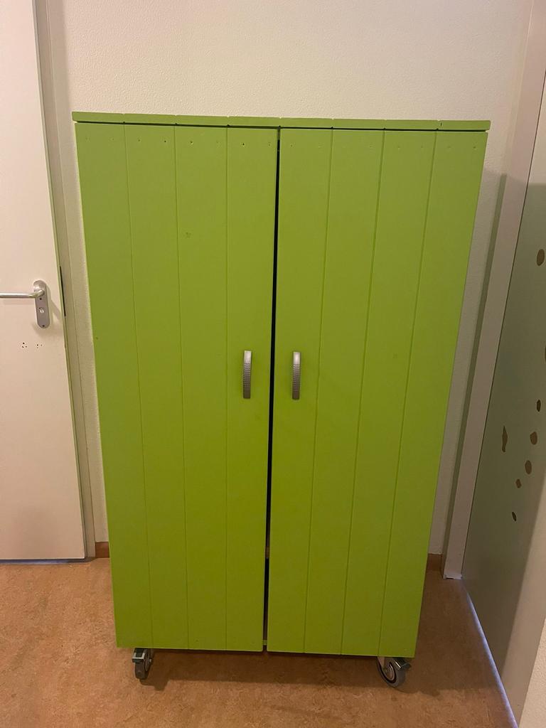 Houten Kinderkledingkast, Ophalen, Gebruikt, Kast, 50 tot 70 cm