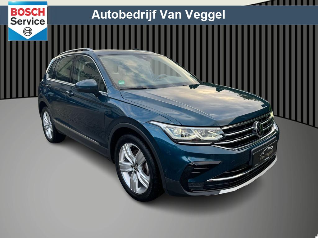 Volkswagen Tiguan 1.4 TSI eHybrid virtual cockpit, pano, tre, Auto's, 1716 kg, Zwart, 4 cilinders, Blauw