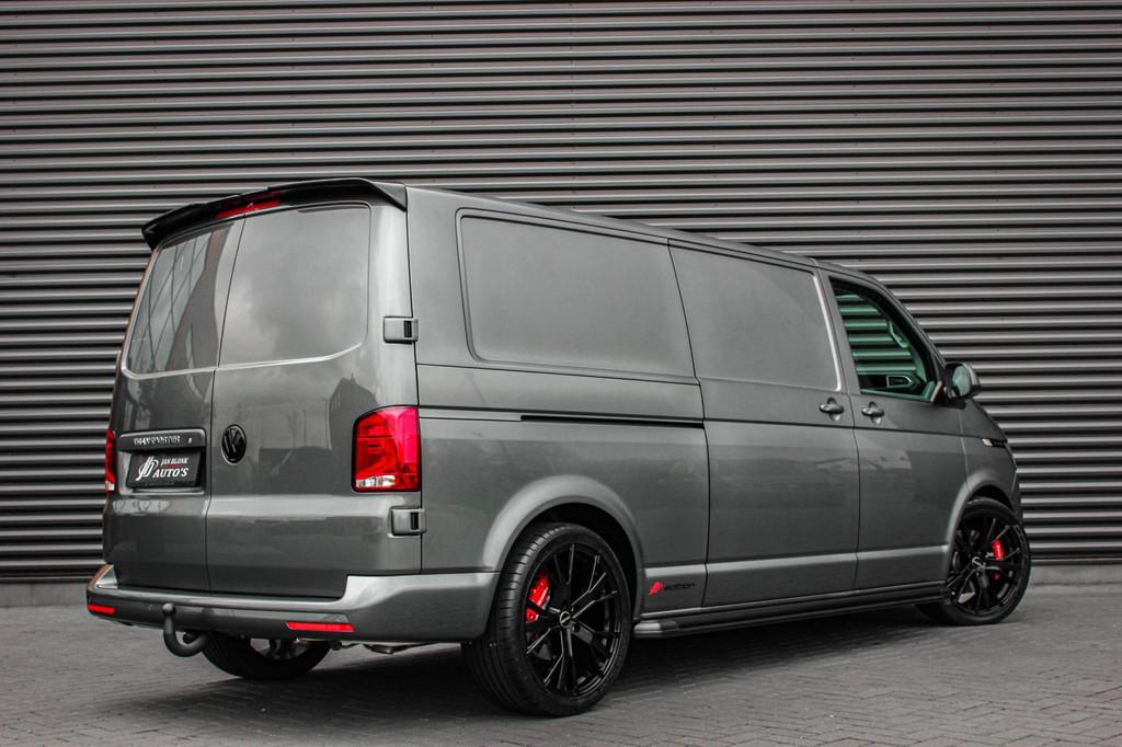 Volkswagen Transporter 2.0 TDI L2H1 150PK DSG JB- EDITION /, Auto's, Zwart, 4 cilinders, 150 pk, Volkswagen