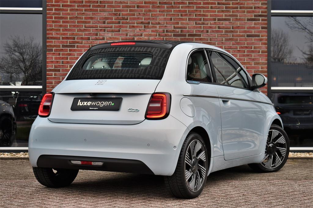 Fiat 500C La Prima 42 kWh Celestial Blue incl-Winterset ACC, Auto's, Fiat, 308 km, Te koop, 500C, 1305 kg