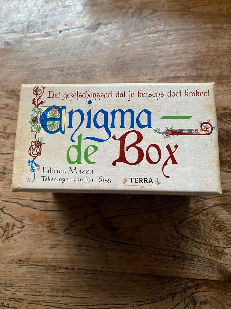 Enigma de Box - Het gezelschapsspel dat je hersens doet krak, Vijf spelers of meer, Ophalen of Verzenden, Zo goed als nieuw