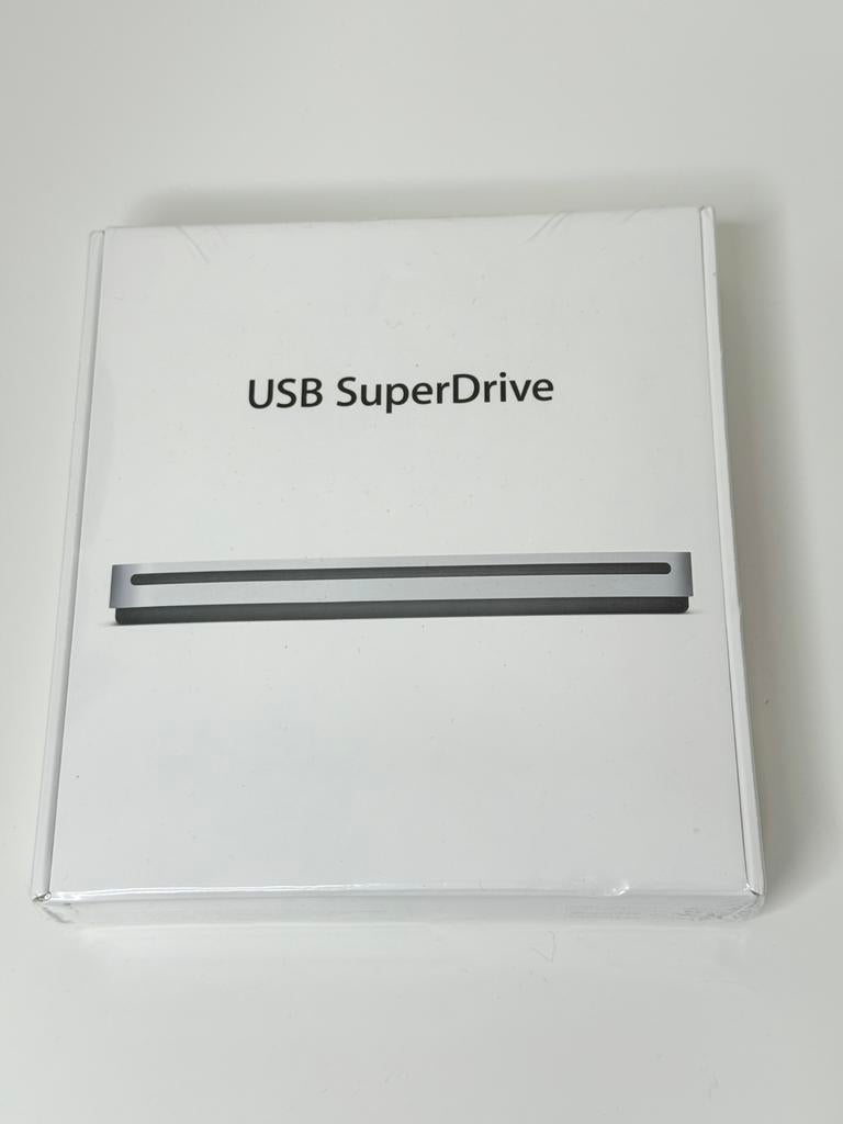 Apple USB SuperDrive Nieuw & verzegeld, Dvd, Nieuw, Ophalen of Verzenden, Extern