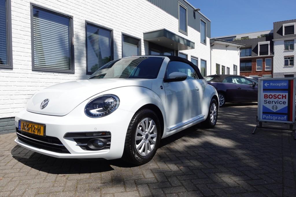 Volkswagen BEETLE 1.2 TSI  Sound, Auto's, Gebruikt, 4 cilinders, 4 stoelen, Wit