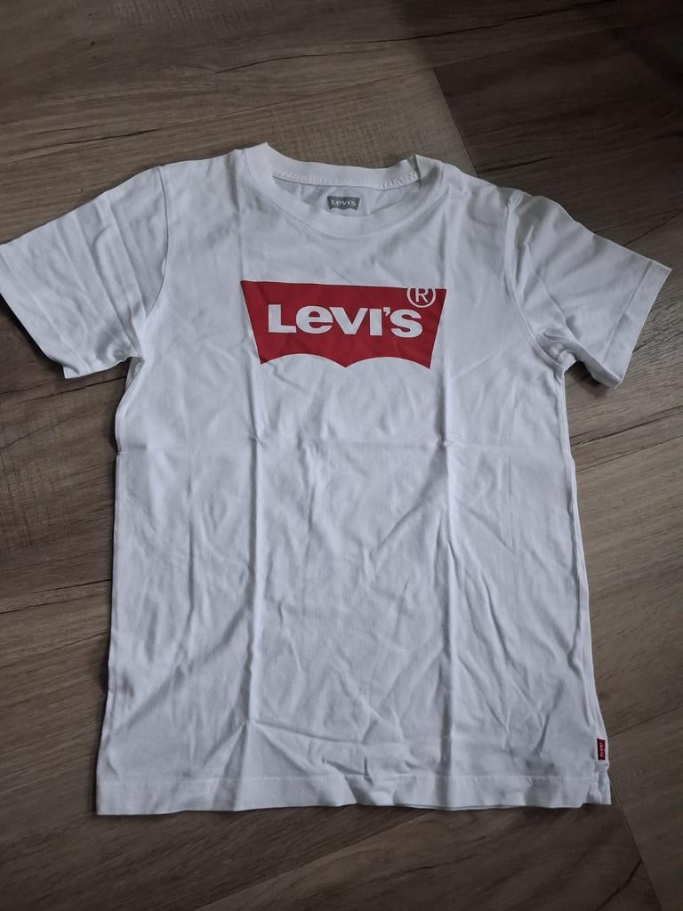 Wit Levi's T-shirt maat 176, Kinderen en Baby's, Kinderkleding | Maat 176, Ophalen of Verzenden, Zo goed als nieuw, Shirt of Longsleeve