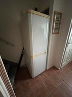 Koel-vries combi (koel gedeelte kapot), Ophalen, Gebruikt, 200 liter of meer, Met aparte vriezer