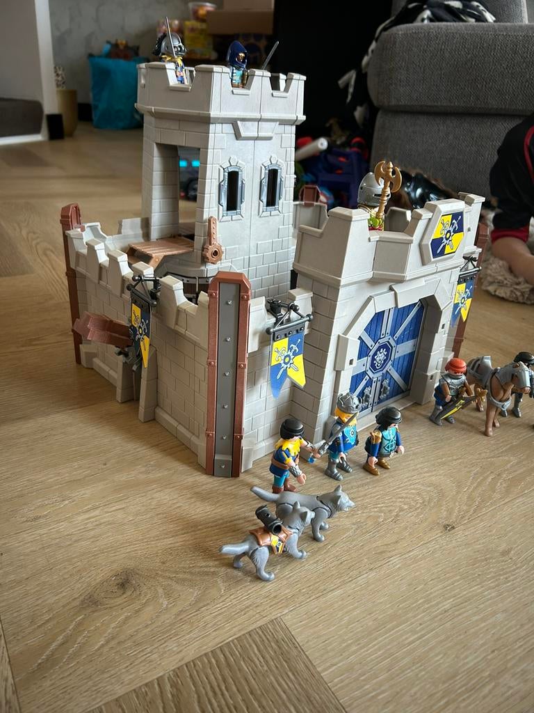 Playmobil kasteel, Ophalen, Zo goed als nieuw