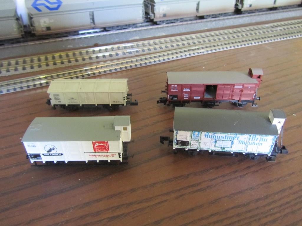 N spoor diverse goederenwagens, Hobby en Vrije tijd, Modeltreinen | N-Spoor, Overige merken, Gebruikt, Locomotief, Gelijkstroom of Wisselstroom