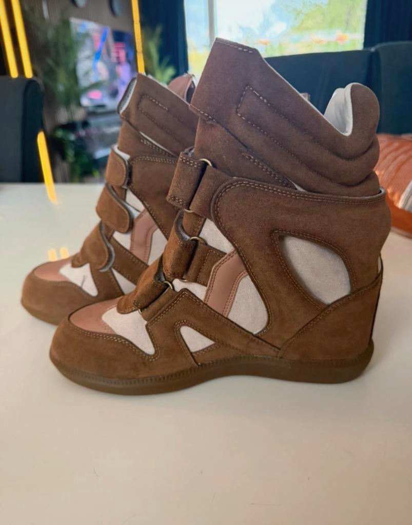 Isabel marant schoenen, Kleding | Dames, Bruin, Nieuw, Ophalen of Verzenden, Schoenen met hoge hakken