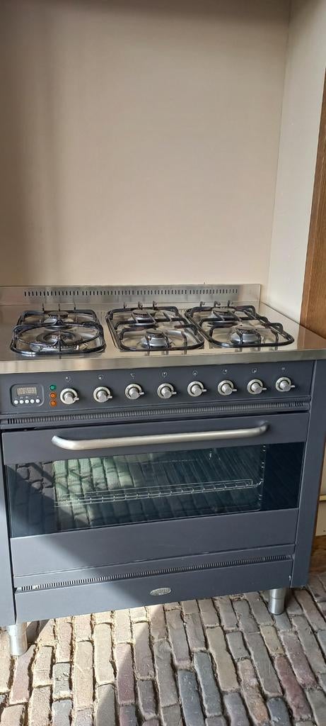 Boretti gasfornuis 6 pits met oven, Witgoed en Apparatuur, Fornuizen, Ophalen, Gebruikt, 60 cm of meer, Gas