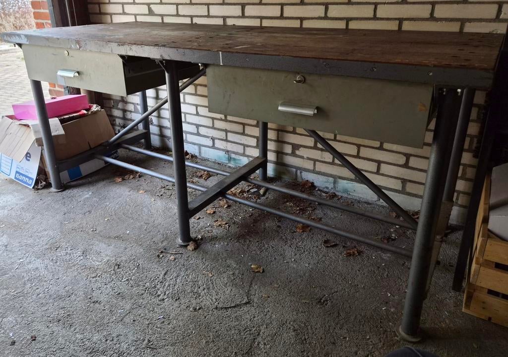 Oerdegelijke werkbank met grote lades, Doe-het-zelf en Verbouw, Werkbanken, Ophalen, Gebruikt, 170 cm of meer
