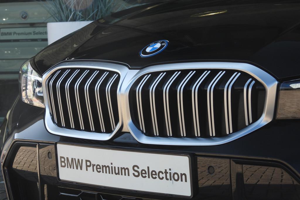 BMW 3 Serie 330e M Sport Automaat / Trekhaak / Sportstoelen, Automaat, 1998 cc, Achterwielaandrijving, Gebruikt