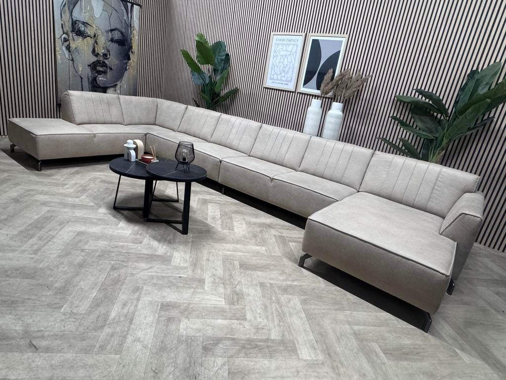 ZGAN Henders en Hazel XXL U-Bank / Hoekbank - Beige - 468cm, Huis en Inrichting, Banken | Bankstellen, Microleer U-Bank Grote Hoekbank Beige Japandi Hotel Chique