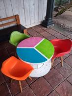 Kindertafel en 3 kuipstoelen, Kinderen en Baby's, Kinderkamer | Tafels en Stoelen, Ophalen, Zo goed als nieuw, Tafel(s) en Stoel(en)