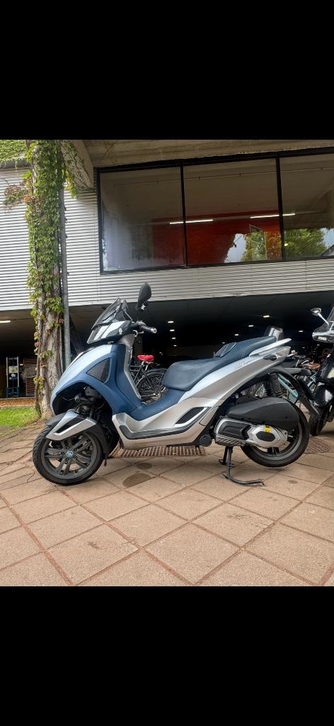 MP3 Piaggio 300cc -  only. 25,862 km., Motoren, Motoren | Piaggio, 300 cc, Particulier, Overig, Minimaal motorrijbewijs A2