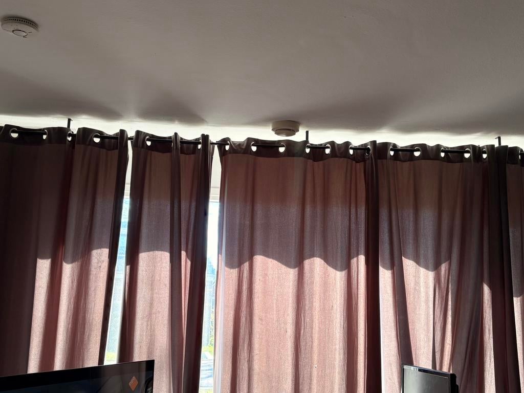 3x gordijn stangen + luxaflex zwart + 8 gordijnen., Ophalen, Zo goed als nieuw, Zwart, 200 cm of meer