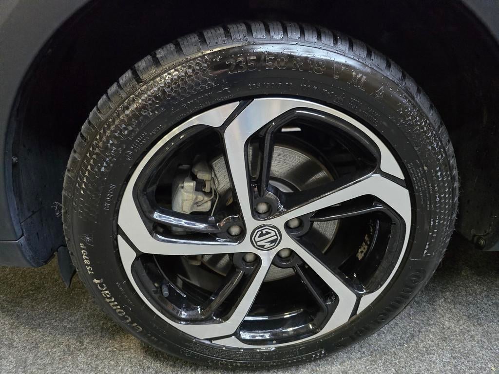 MG EHS 1.5 TGDI Luxury PHEV Pano Leder Camera Cruise 18"LM T, Auto's, Gebruikt, 4 cilinders, 16 kWh, Adaptive Cruise Control