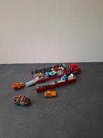 Vrachtwagen met trailer en Cars auto's, Ophalen of Verzenden, Gebruikt