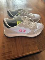 AX Schoenen, Kleding | Dames, Schoenen, Wit, Ophalen of Verzenden, Sneakers of Gympen, Zo goed als nieuw