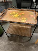 Vintage serveerwagen, Ophalen