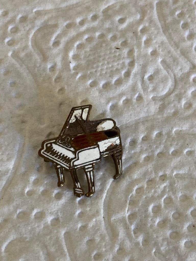 Oude broche piano, Ophalen of Verzenden, Zo goed als nieuw, Overige kleuren, Overige materialen