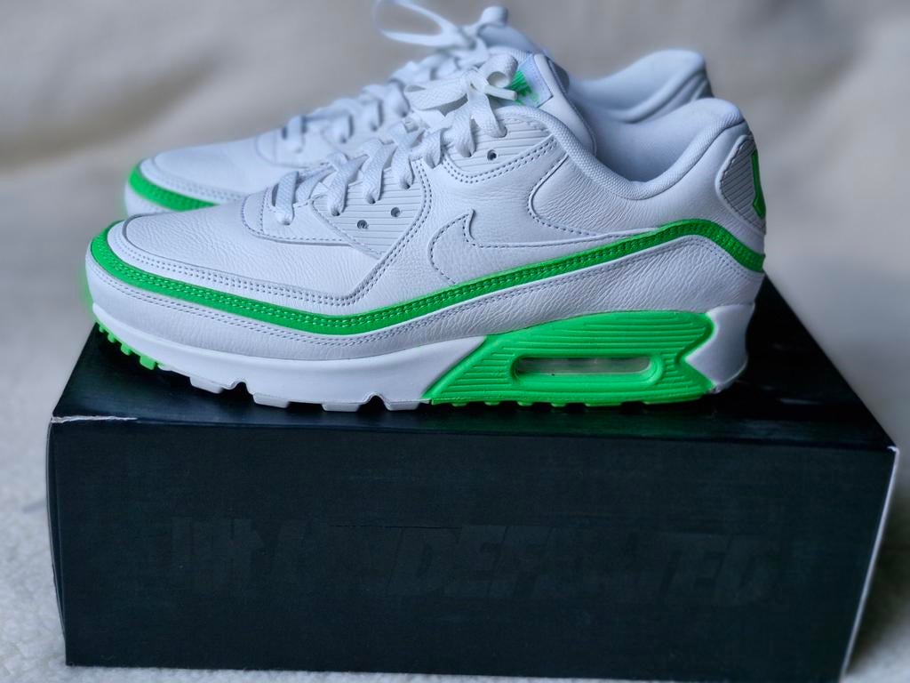 Nike air max 90 Undefeated green 44, Kleding | Heren, Schoenen, Wit, Nike, Ophalen of Verzenden, Sneakers of Gympen