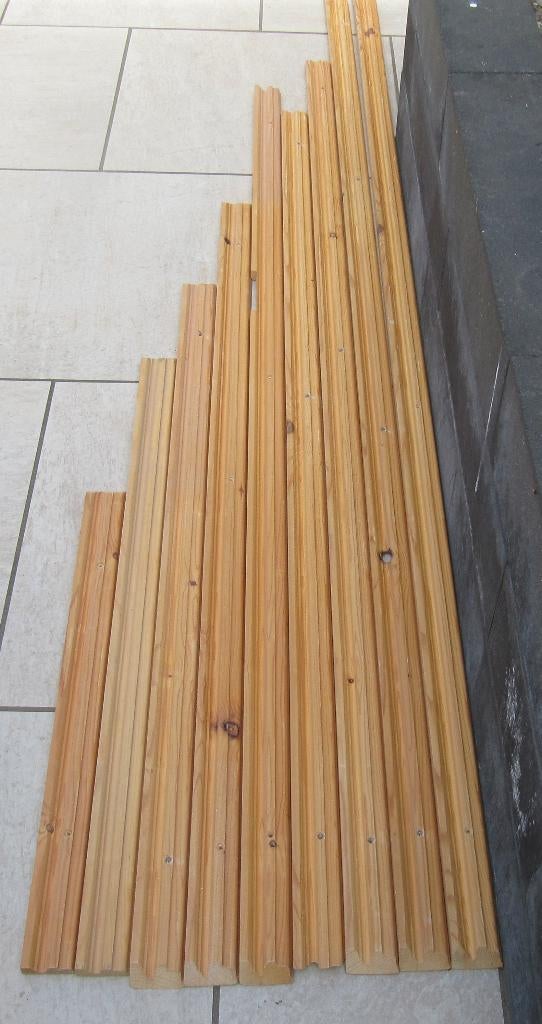 afwerk latten [12 meter.], Doe-het-zelf en Verbouw, Plinten en Afwerking, Ophalen, Gebruikt, Overige materialen, Lijsten