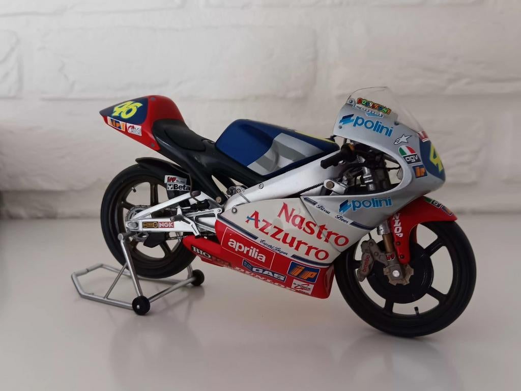 Aprilia RS 125cc GP 1997 #46 Valentino Rossi, Hobby en Vrije tijd, Modelauto's | 1:5 tot 1:12, Ophalen of Verzenden, Nieuw, 1:9 t/m 1:12