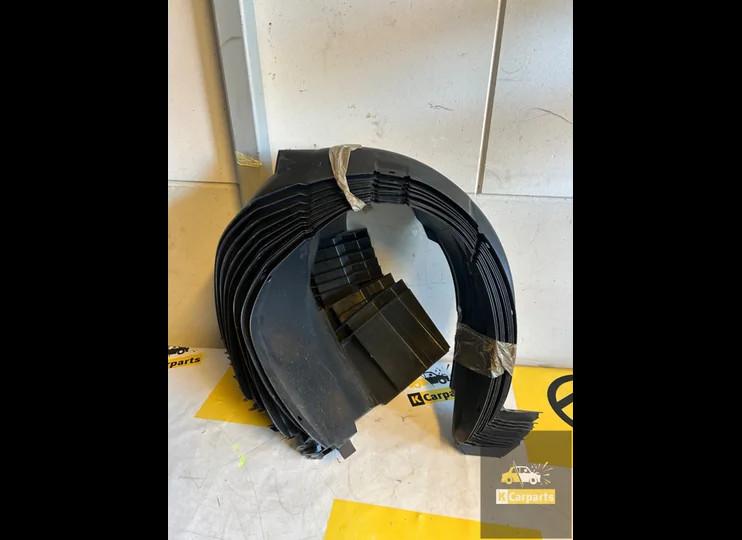 Modderkuip Citroen C1 Peugeot 108 links WIELKUIP 53875-0h06