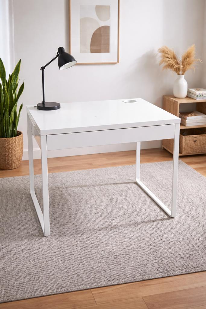 Bureau van Ikea, Huis en Inrichting, Tafels | Salontafels, Zo goed als nieuw, Minder dan 50 cm, 50 tot 100 cm, Rechthoekig, Ophalen