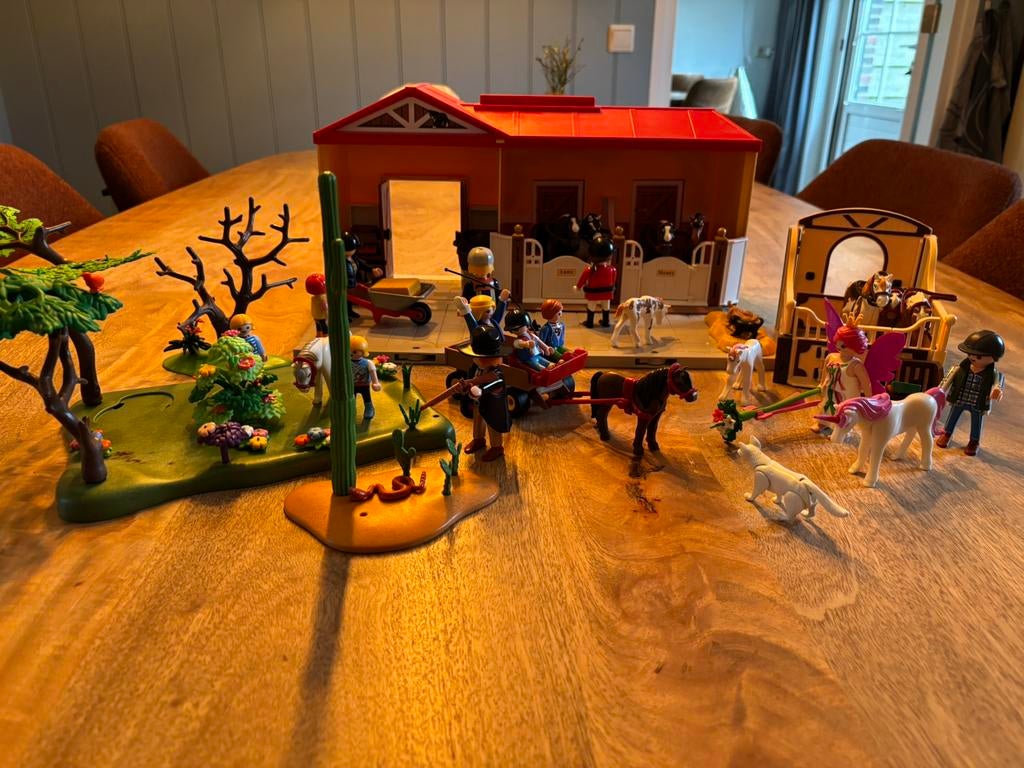 Playmobiel paardenstal en accessoiers, Ophalen of Verzenden, Zo goed als nieuw