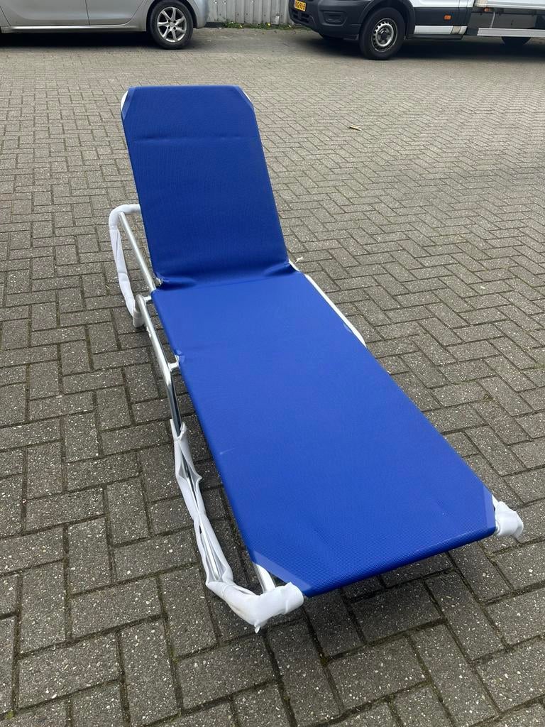 Nieuw strandbed zonnebed, Ophalen, Zo goed als nieuw